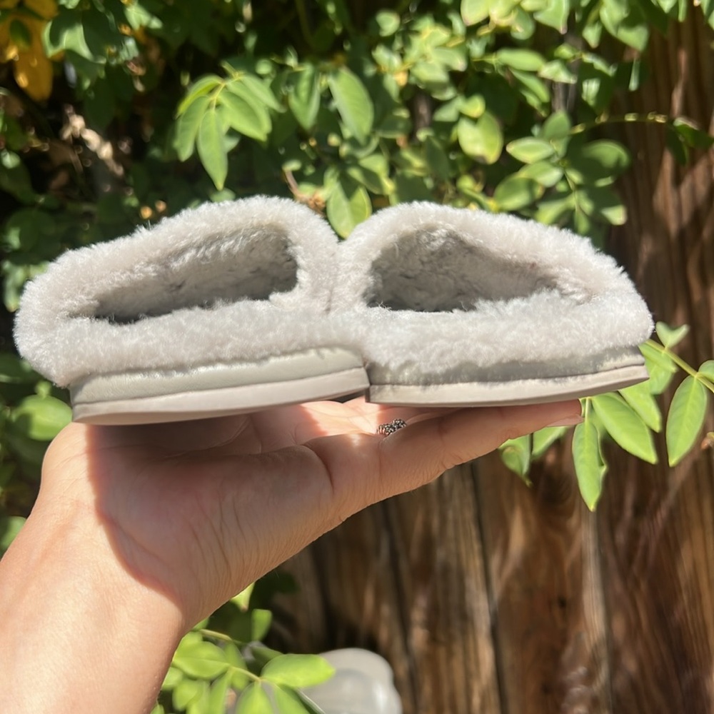 Cozy Gray Fuzzy Slide Sandals - Picture 7 of 16